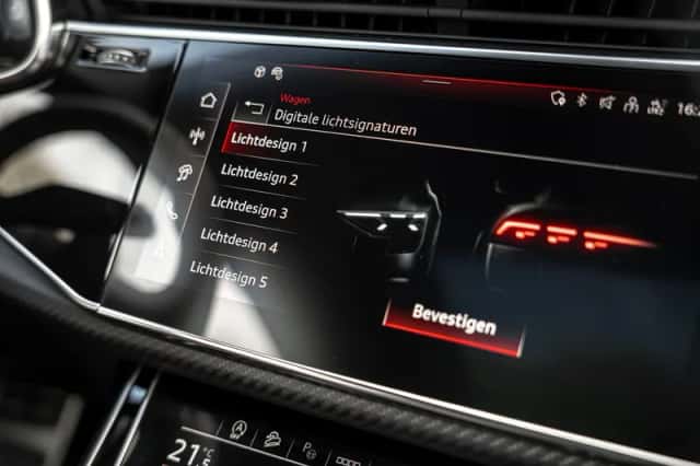 Audi RSQ8 Performance URBAN (2025) thumbnail 48