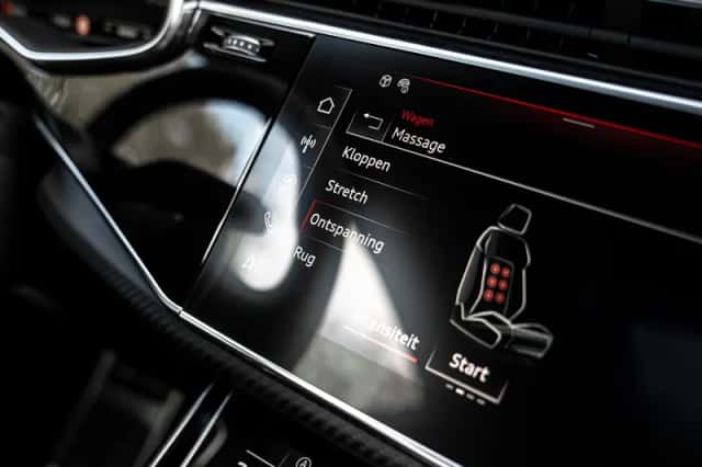 Audi RSQ8 Performance URBAN (2025) thumbnail 8