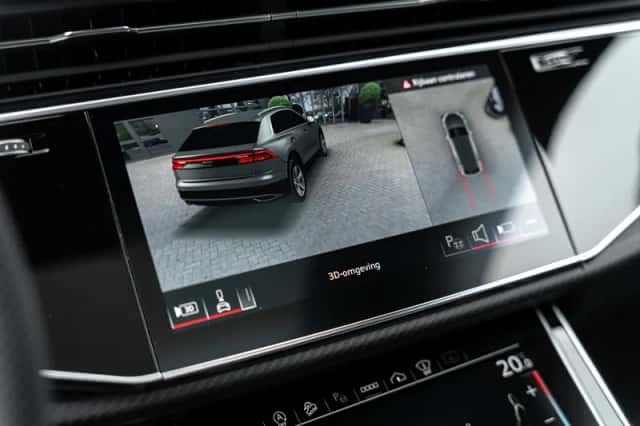Audi SQ8 (2024) thumbnail 11