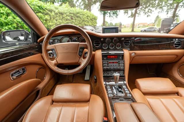 Bentley Brooklands (2009) thumbnail 3