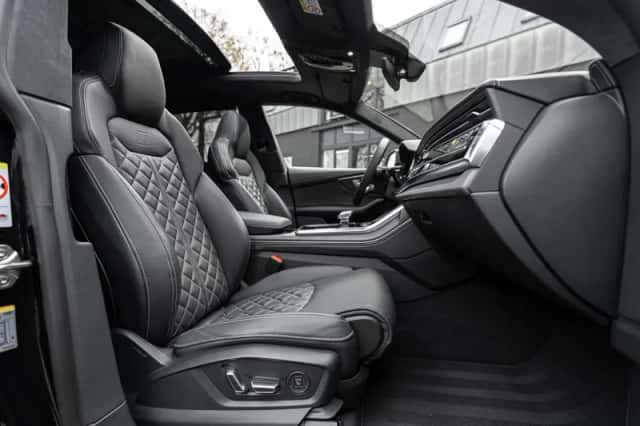 Audi SQ8 (2024) thumbnail 4