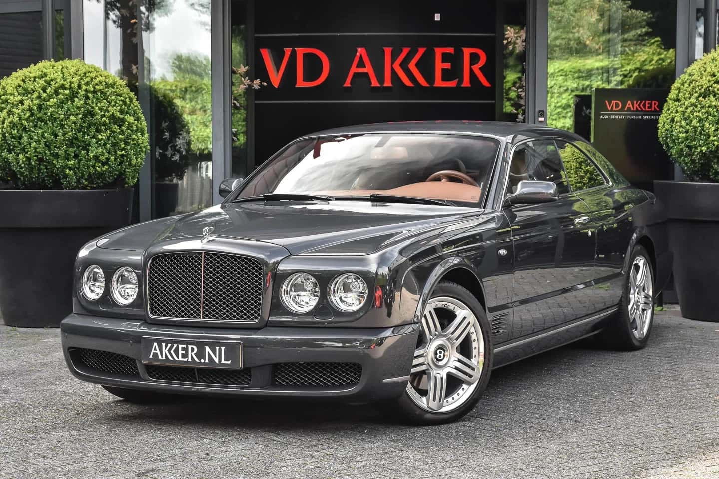 Bentley Brooklands (2009) — foto 1