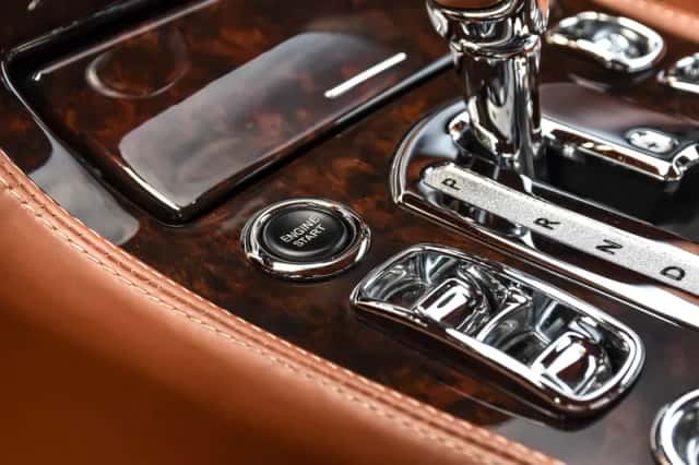 Bentley Brooklands (2009) thumbnail 19