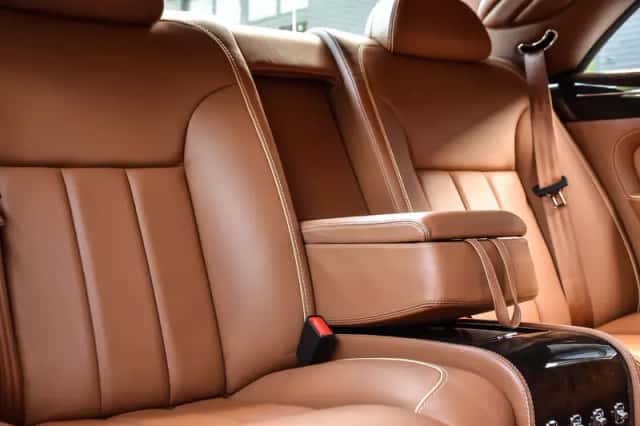 Bentley Brooklands (2009) thumbnail 25