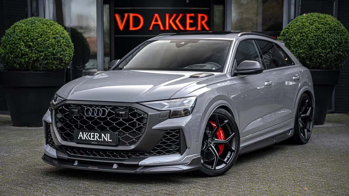 Audi RSQ8 Performance URBAN (2025) — foto 1