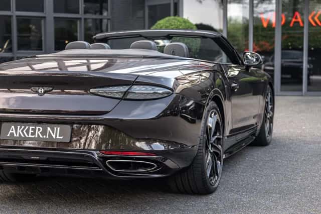 Bentley Continental GTC (2026) thumbnail 26