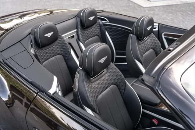 Bentley Continental GTC (2026) thumbnail 33