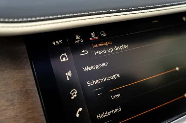Bentley Continental GTC (2026) thumbnail 35