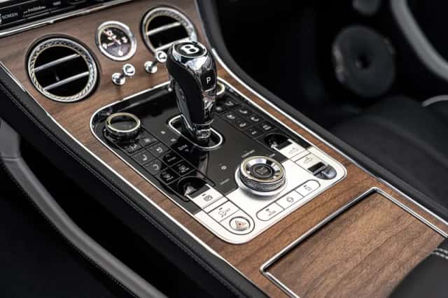 Bentley Continental GTC (2026) thumbnail 42
