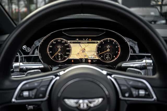 Bentley Continental GTC (2019) thumbnail 25