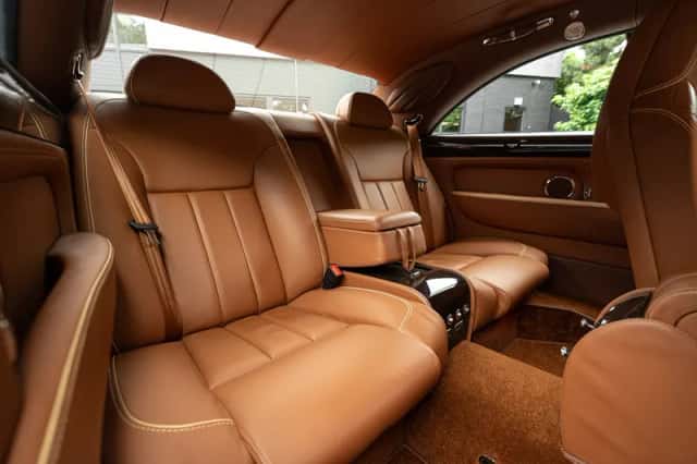 Bentley Brooklands (2009) thumbnail 5