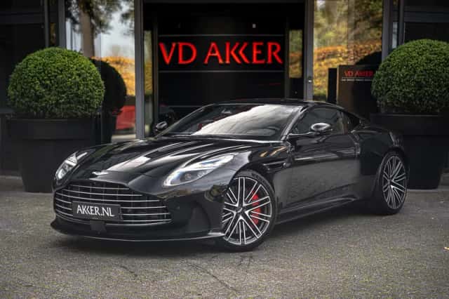 Aston Martin DB12 (2024) thumbnail 1