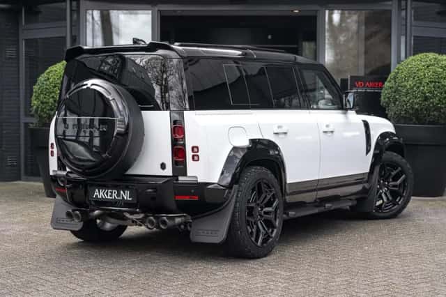 Land Rover Defender (2025) thumbnail 2