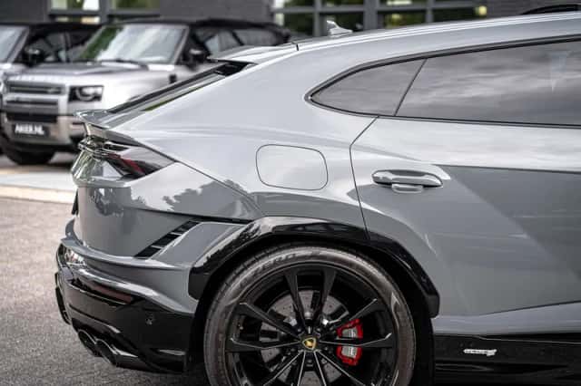 Lamborghini Urus S (2024) thumbnail 37