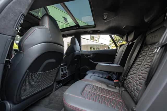 Audi RSQ8 (2021) thumbnail 5