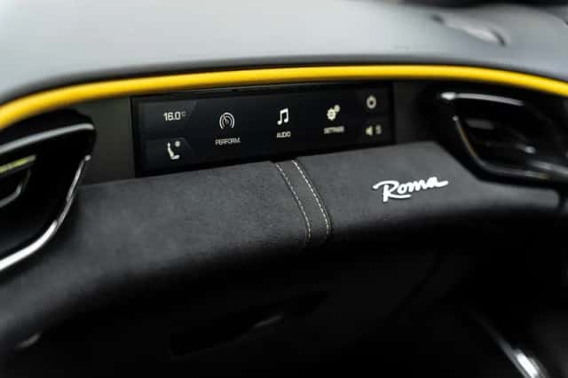 Ferrari Roma (2023) thumbnail 5