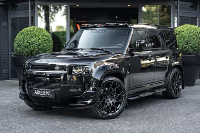 Land Rover Defender (2026) thumbnail 1