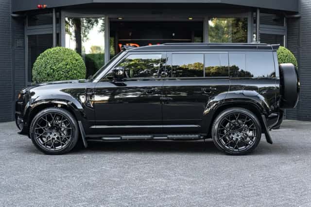 Land Rover Defender (2026) thumbnail 6
