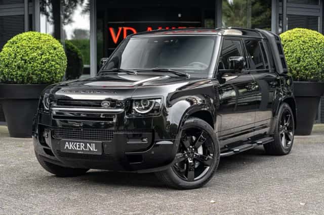 Land Rover Defender (2026) thumbnail 1