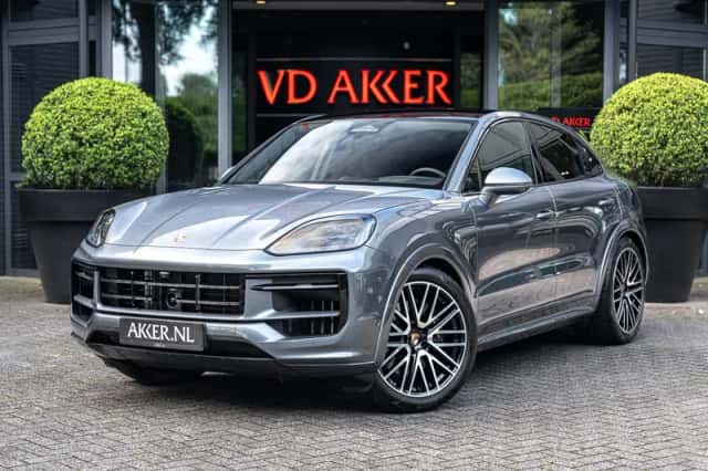 Porsche Cayenne (2026) thumbnail 1