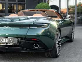 Aston Martin DB12 V8 Volante (2025) thumbnail 35