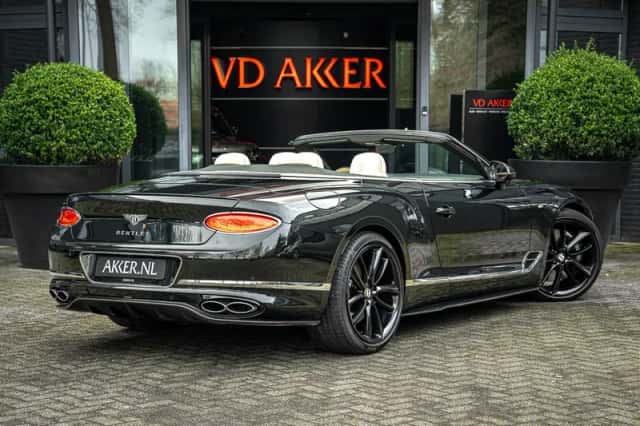 Bentley Continental GTC (2021) thumbnail 2