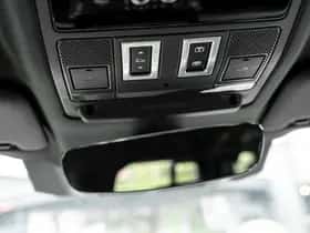 Land Rover Defender (2026) thumbnail 12