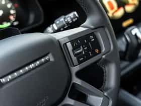 Land Rover Defender (2026) thumbnail 11
