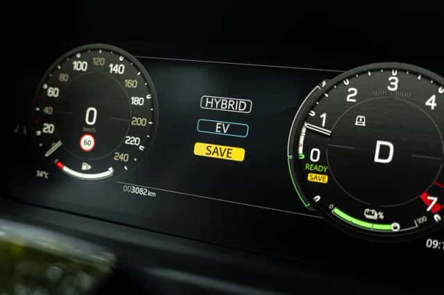 Land Rover Defender (2026) thumbnail 16