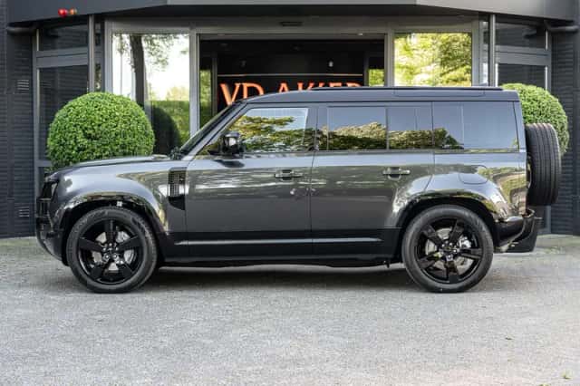 Land Rover Defender (2026) thumbnail 6
