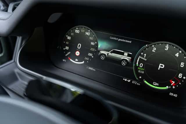 Land Rover Defender (2026) thumbnail 30