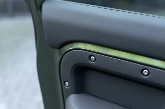 Land Rover Defender (2026) thumbnail 31