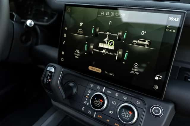 Land Rover Defender (2026) thumbnail 8