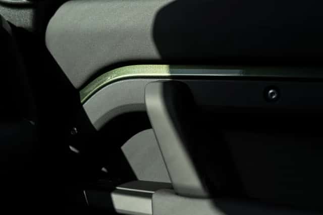 Land Rover Defender (2026) thumbnail 10