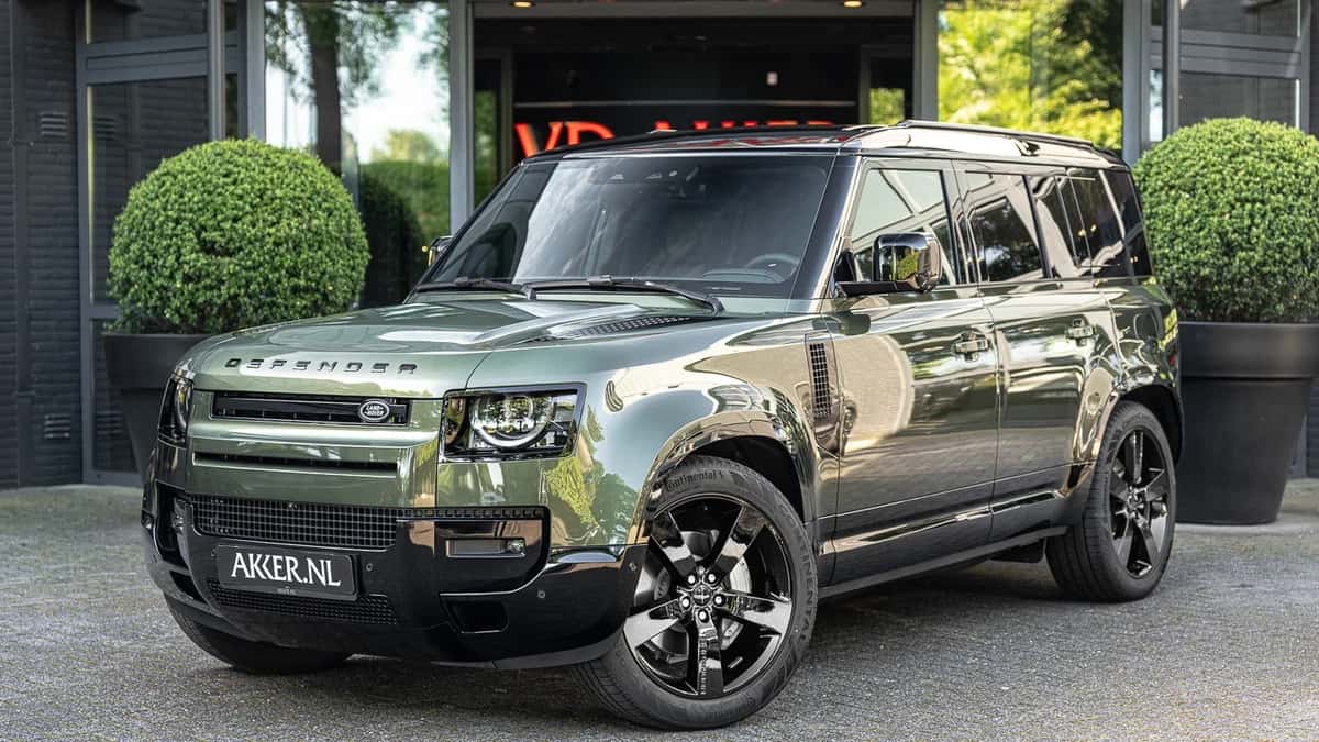 Land Rover Defender (2026) — foto 1