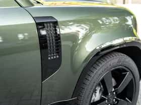 Land Rover Defender (2026) thumbnail 29