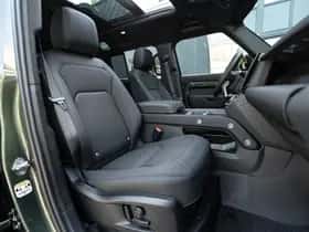 Land Rover Defender (2026) thumbnail 4