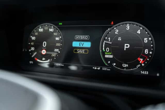 Land Rover Defender (2025) thumbnail 36