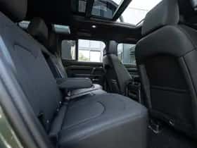 Land Rover Defender (2026) thumbnail 5