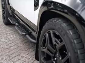 Land Rover Defender (2025) thumbnail 18