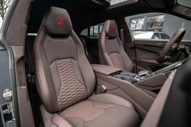 Lamborghini Urus S (2024) thumbnail 4