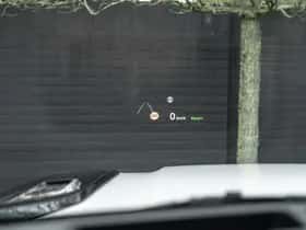Land Rover Defender (2025) thumbnail 34