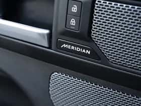 Land Rover Defender (2025) thumbnail 18