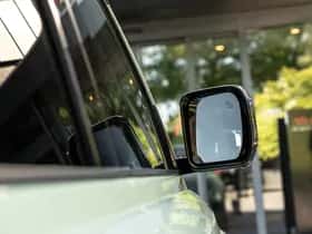 Land Rover Defender (2025) thumbnail 22