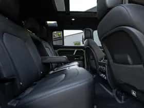 Land Rover Defender (2025) thumbnail 5