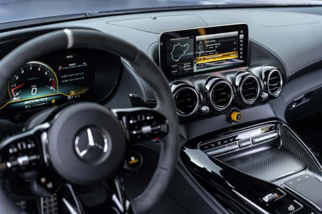 Mercedes-Benz AMG GT (2020) thumbnail 23