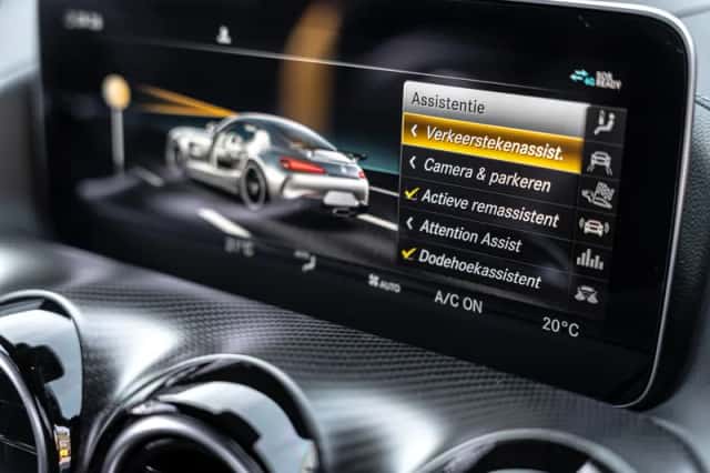 Mercedes-Benz AMG GT (2020) thumbnail 28