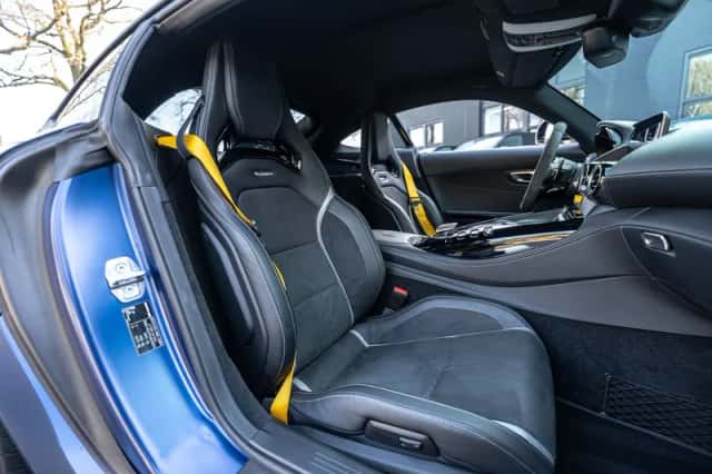 Mercedes-Benz AMG GT (2020) thumbnail 4