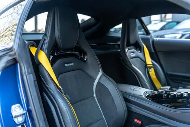 Mercedes-Benz AMG GT (2020) thumbnail 5