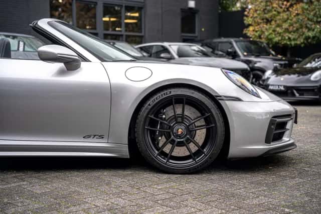 Porsche 992 Carrera GTS (2023) thumbnail 17